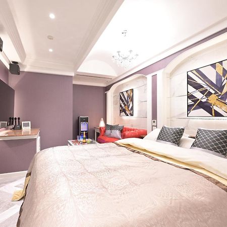 Hotel Crystal Gate Nagoya - Couple Hotel (Adults Only) Ngoại thất bức ảnh